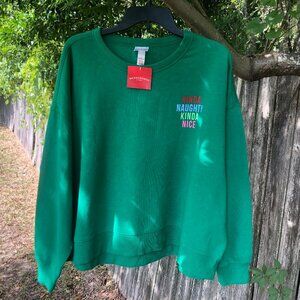 WONDERSHOP GREEN CHRISTMAS/HOLIDAY SWEATSHIRT